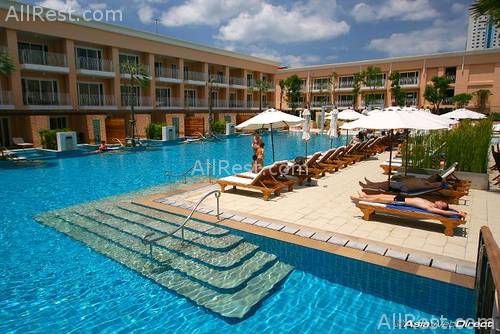 Millennium Resort Patong 38